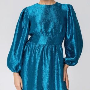 ✨ Veiled Collection Dress – Stunning Teal Shine! ✨
